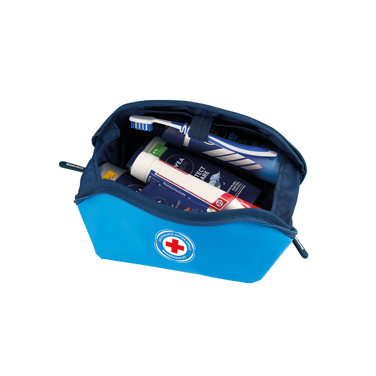 Hellblaue geöffnete Kulturtasche mit dunkelblauem Reißverschluss und DRK-Wasserwachtlogo. Die Tasche ist geöffnet. Es befinden sich Zahnbürste, Zahnpasta und weitere Hygieneartikel in der Tasche., Erste Hilfe