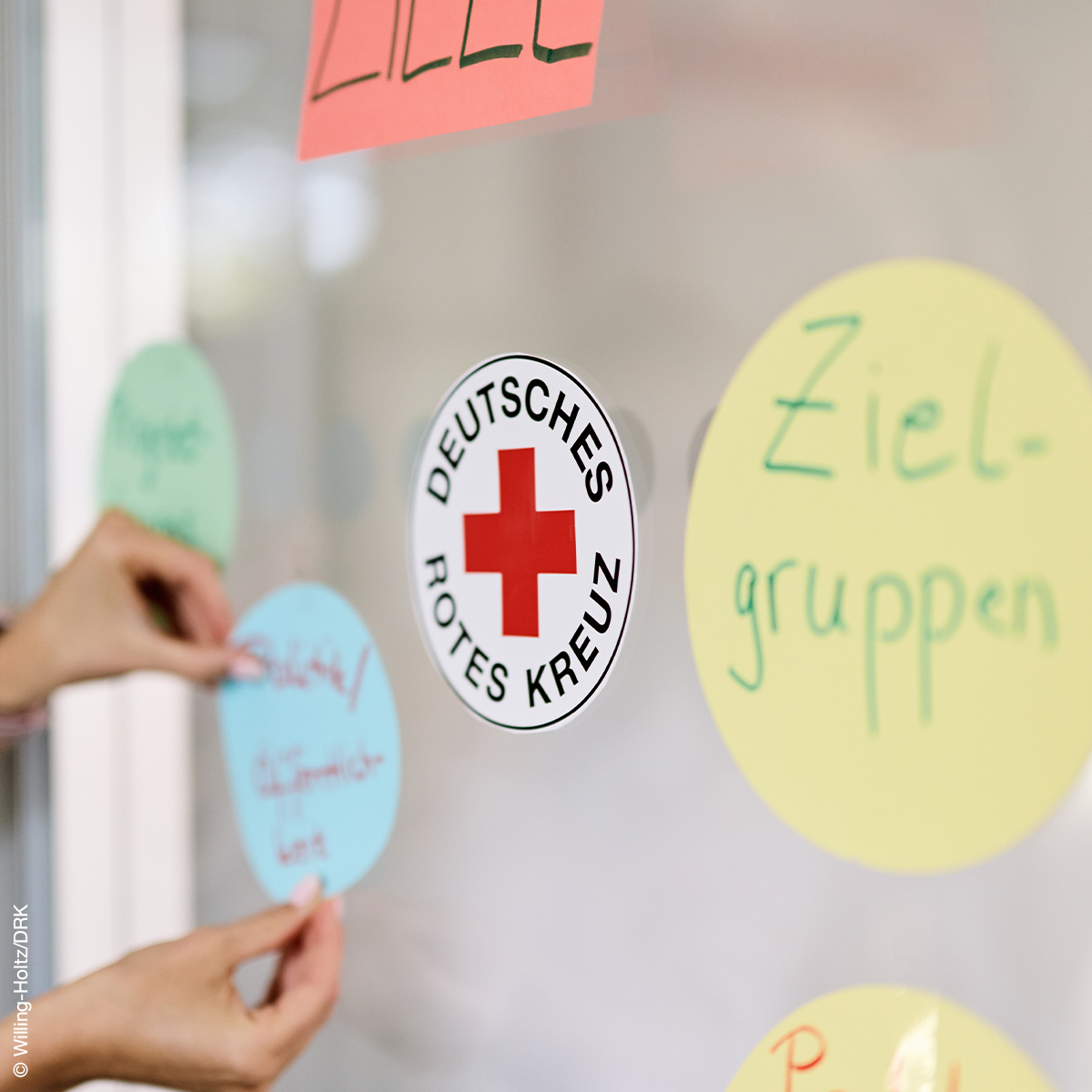 Logo, Symbol, Erste Hilfe, Rotes Kreuz